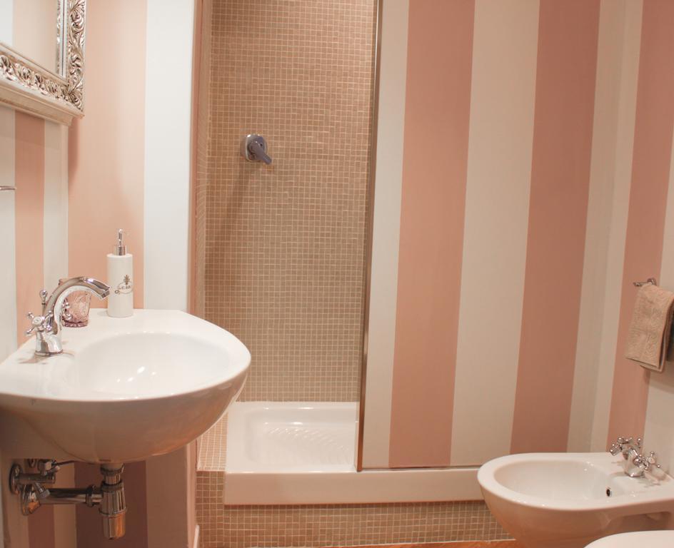 Florence Chic Luaran gambar