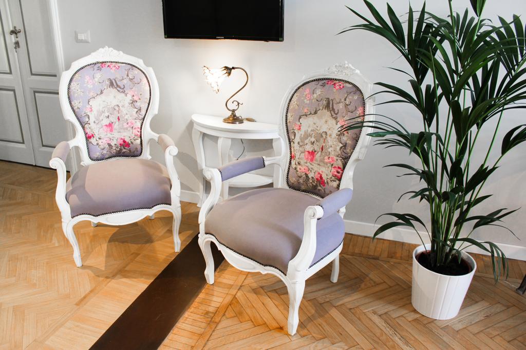 Florence Chic Luaran gambar